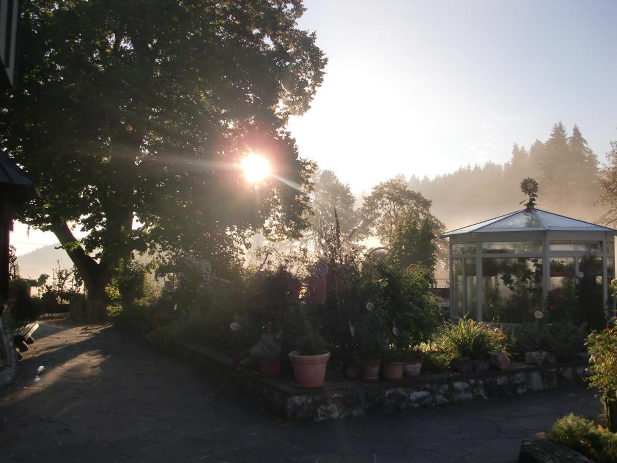 Der Baeren In Zell Ξενοδοχείο Eisenberg  Εξωτερικό φωτογραφία